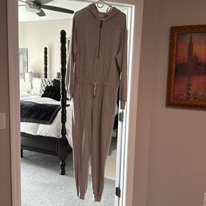 Spiritual Gangster Fleece jumpsuit LNC Sz L